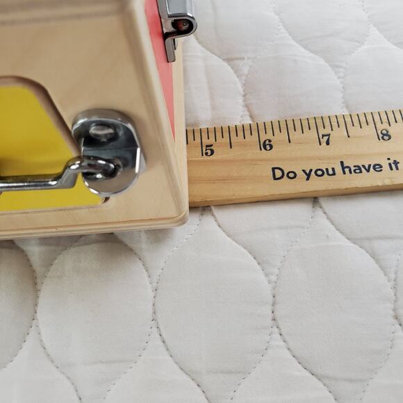 LOVEVERY Wooden Lockbox Toddler Learning Toy from The Realist Play Kit Puzzle - Picture 11 of 11